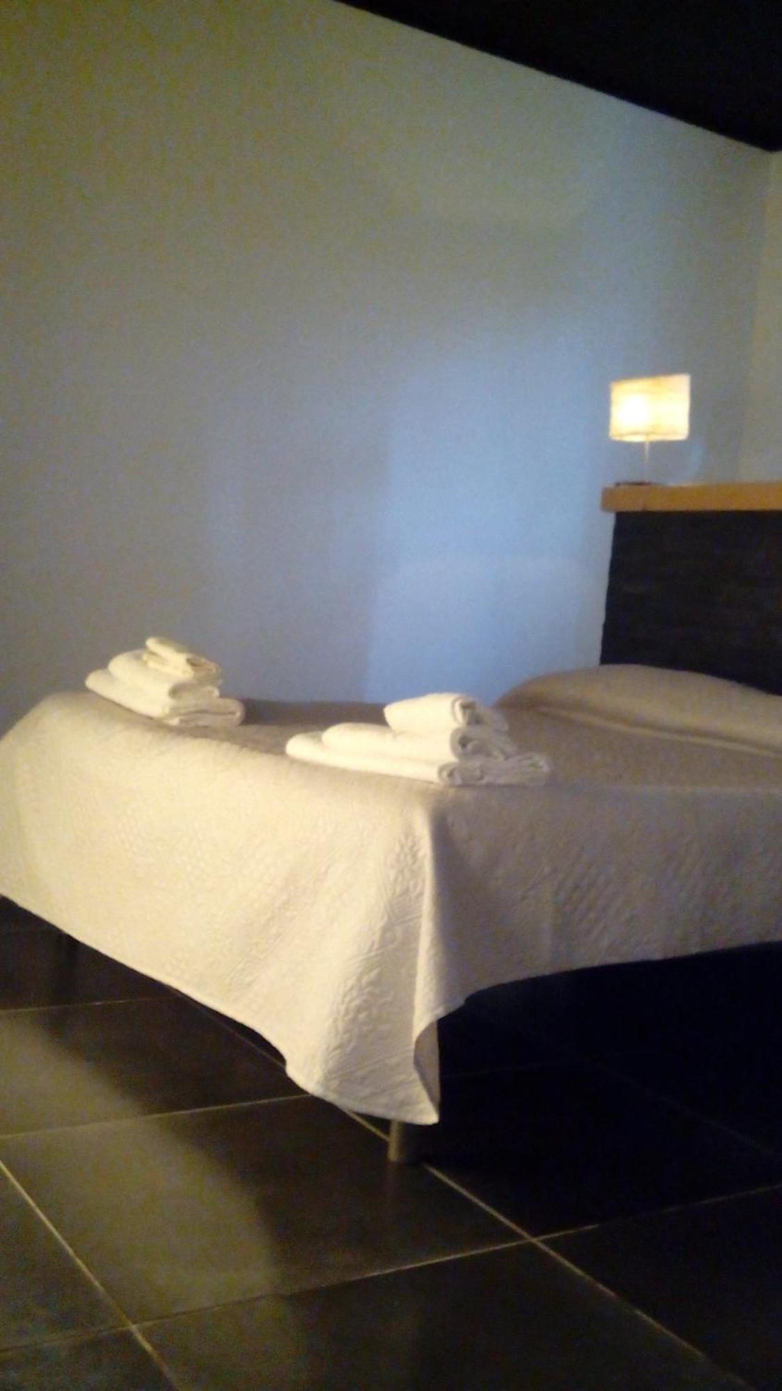 San Gregorio Magno B&B Casa Vacanza Verzellino חדר תמונה